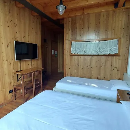 Hotel Ristorante Falchetto 3*