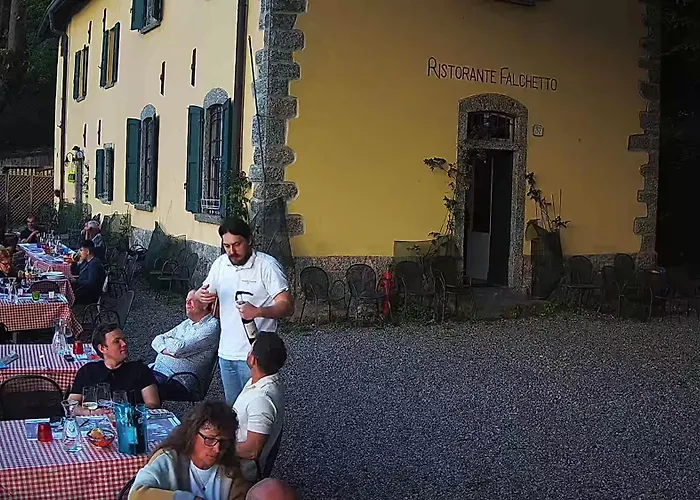 Hotel Ristorante Falchetto